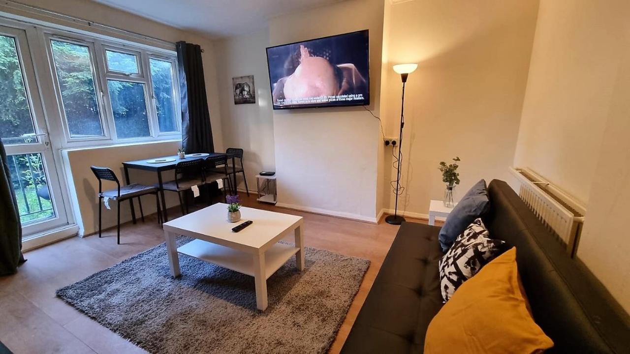2 Bedroom Apartment In Kennington Londres Exterior foto